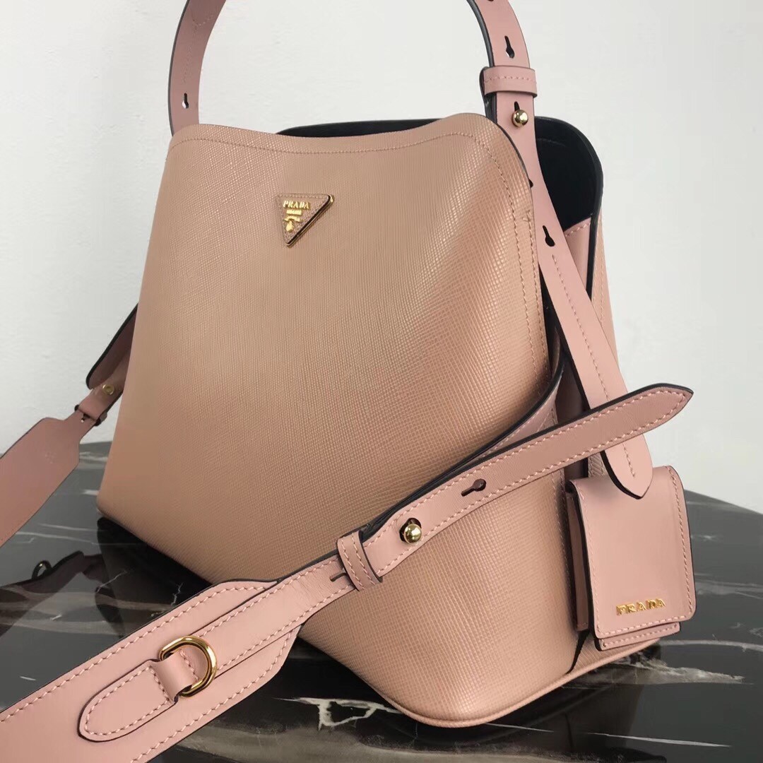 Pra*a matinee tote bag in powder saffiano leather