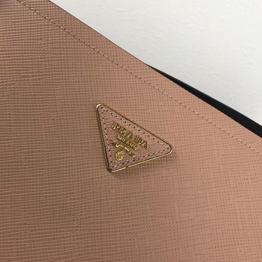 Pra*a matinee tote bag in powder saffiano leather