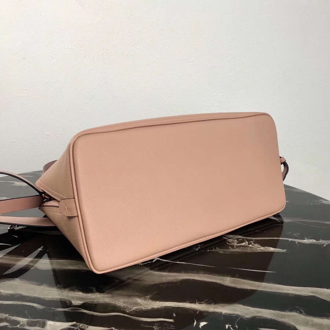 Pra*a matinee tote bag in powder saffiano leather