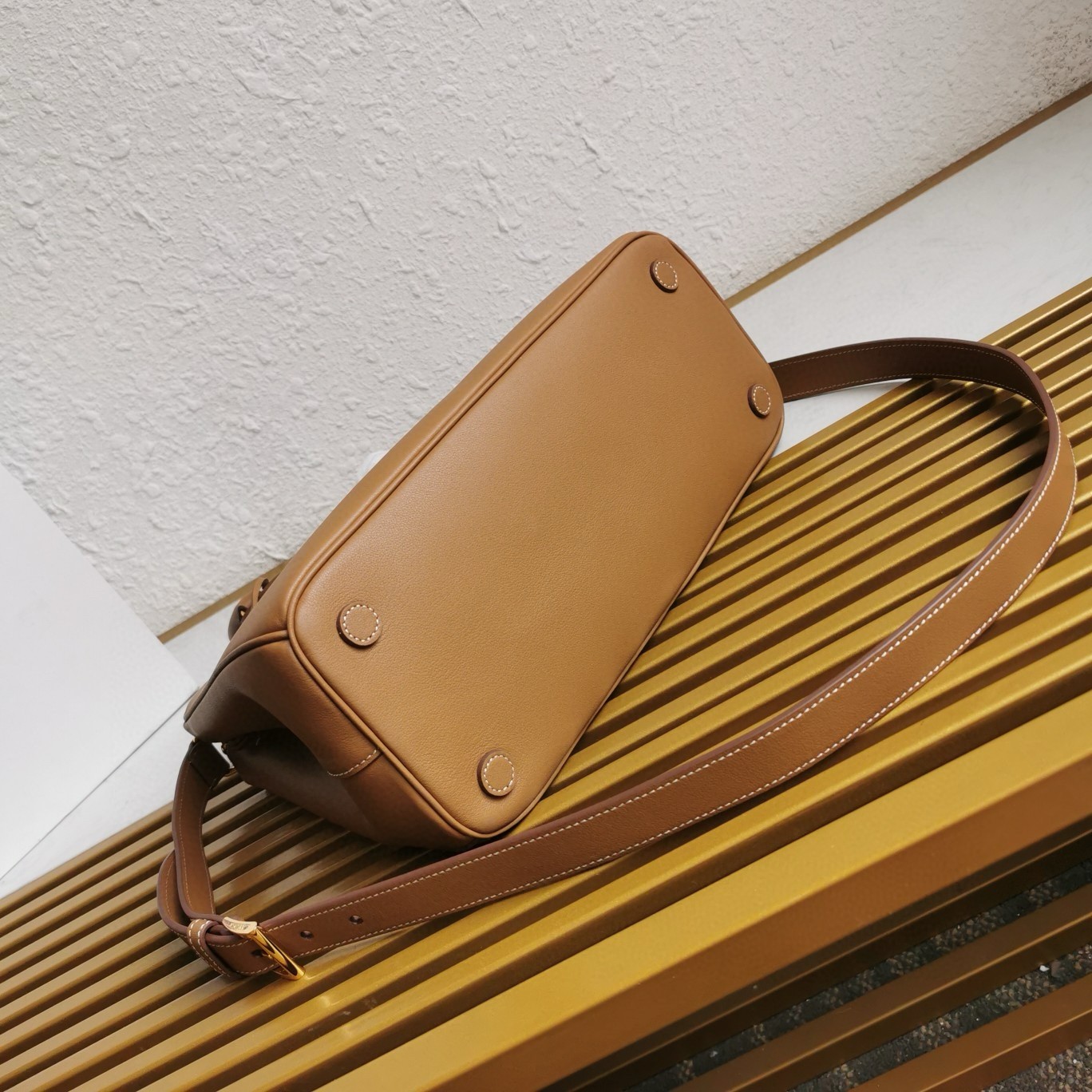 Pra*a galleria large tote bag in brown calfskin