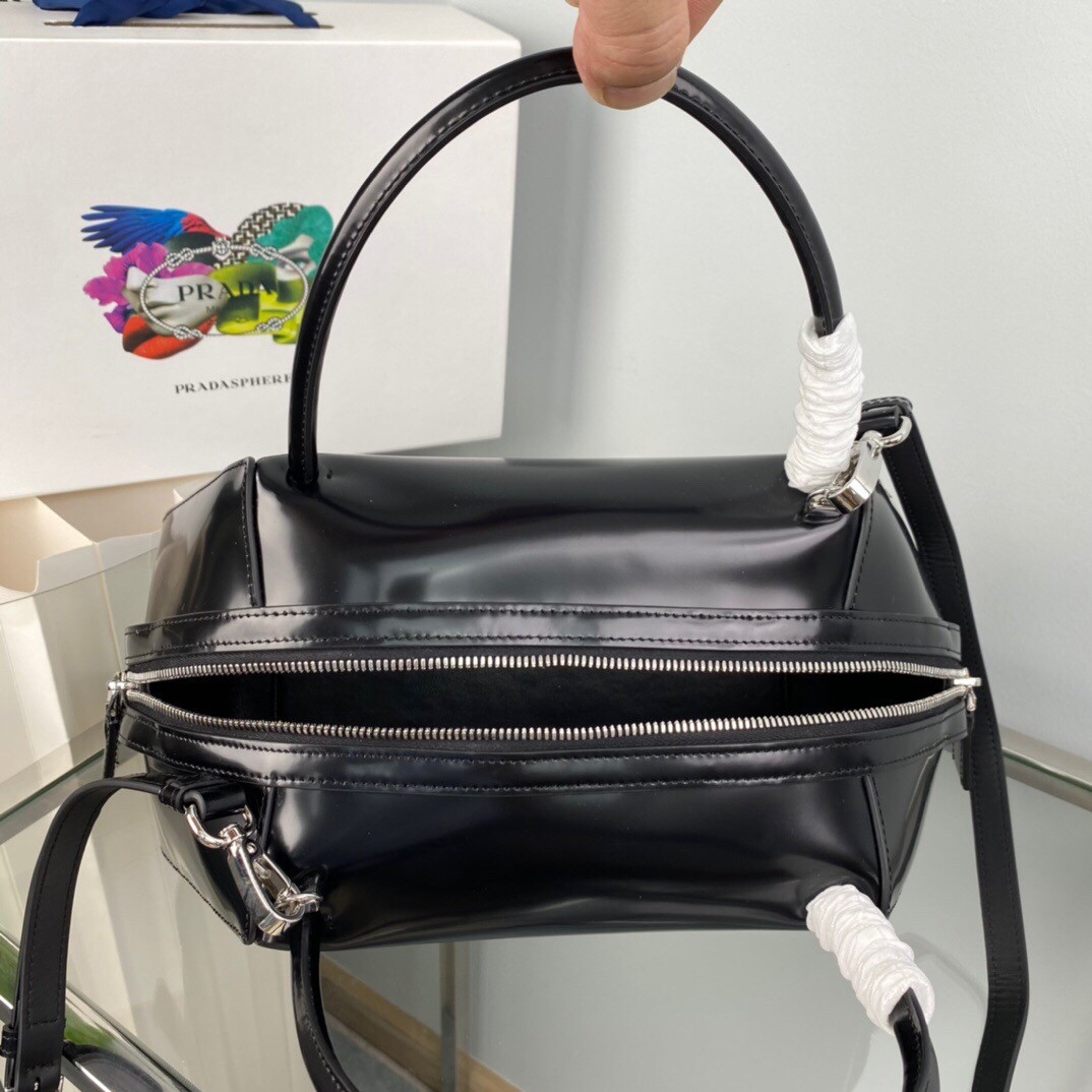 pra*a S*pernova medium handbag in black brushed leather
