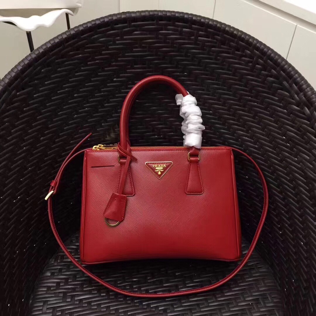 Pra*a small galleria bag in red saffiano leather