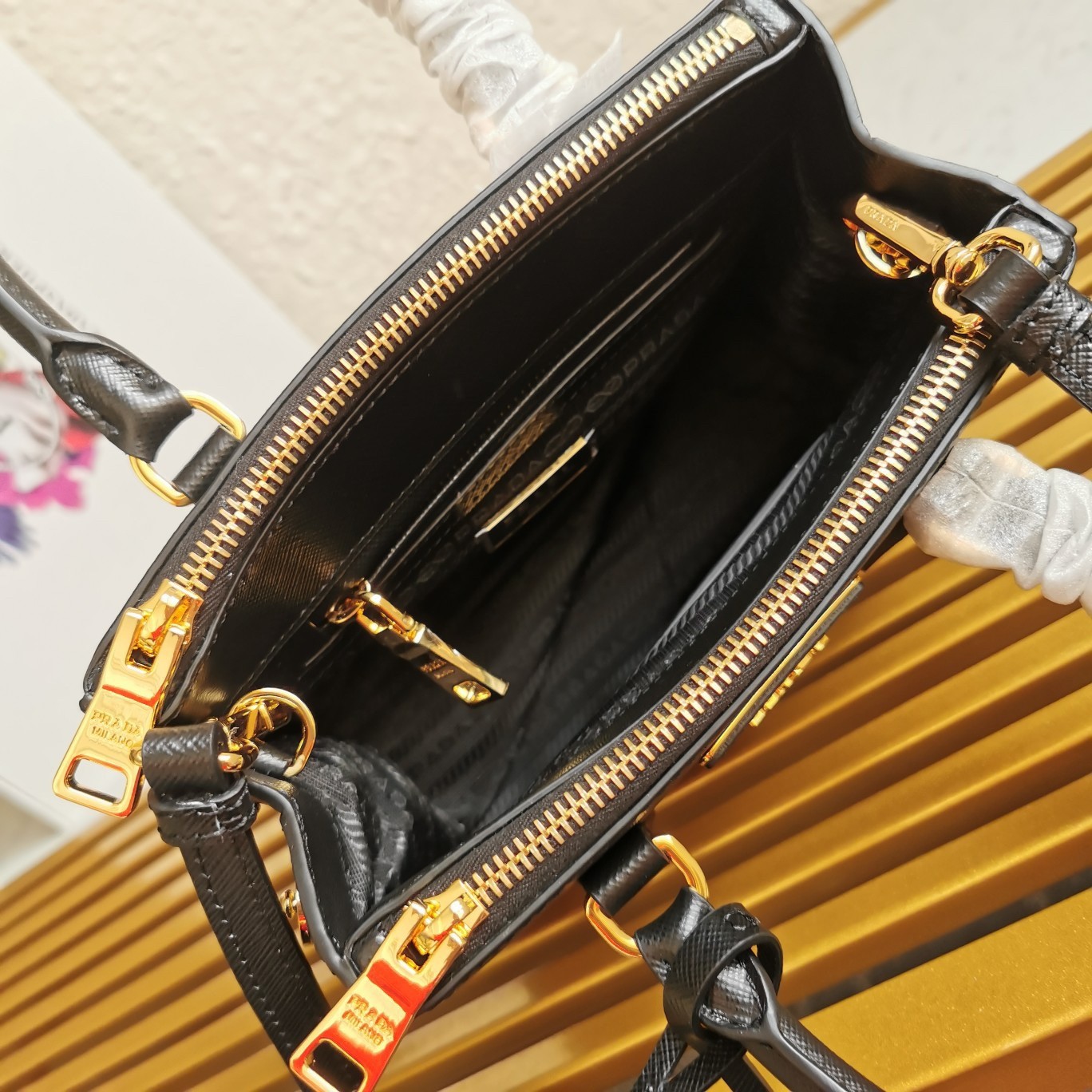 Pra*a mini galleria bag in black saffiano leather