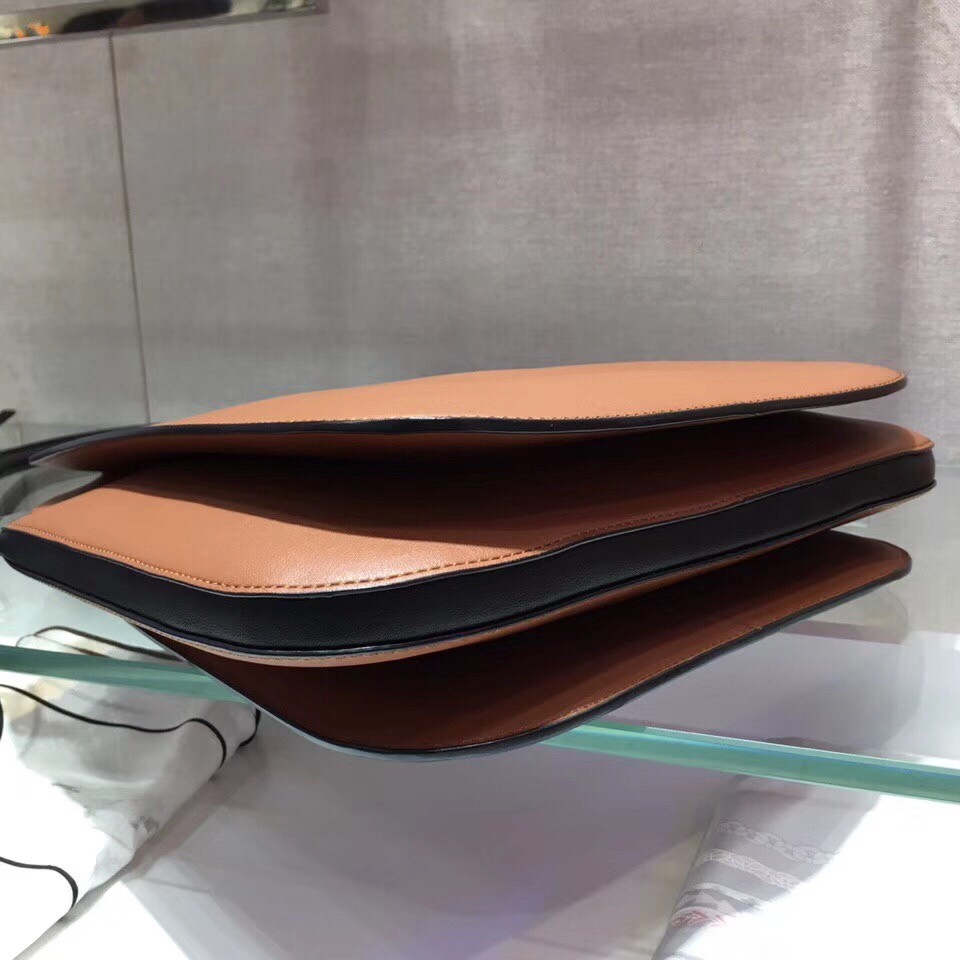 Pra*a margit shoulder bag in brown calfskin