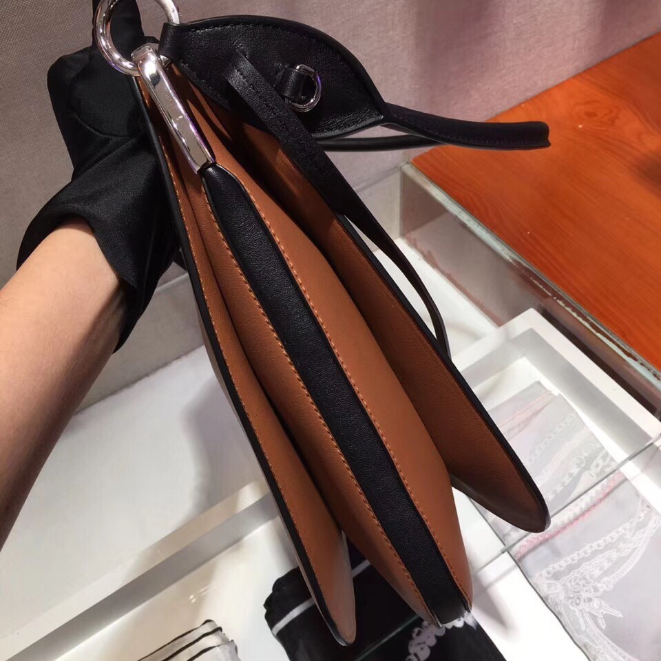 Pra*a margit shoulder bag in brown calfskin