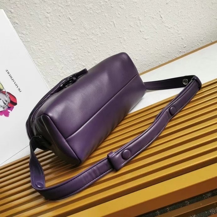 Pra*a signaux bag in violet padded nappa leather