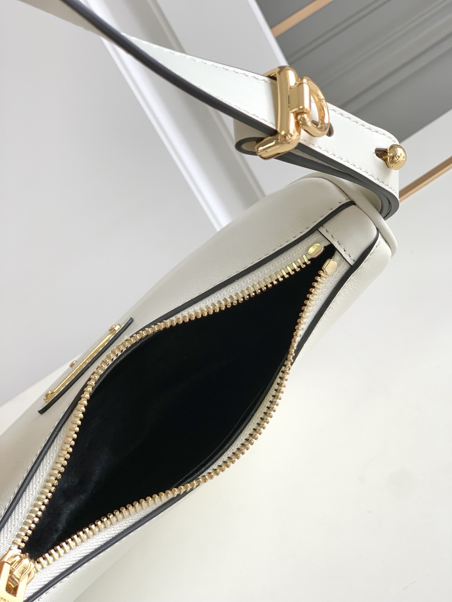 Pra*a arque mini shoulder bag in white leather