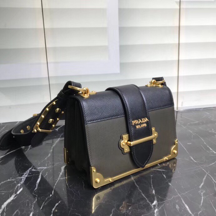 Pra*a cahier shoulder bag in green/black leather