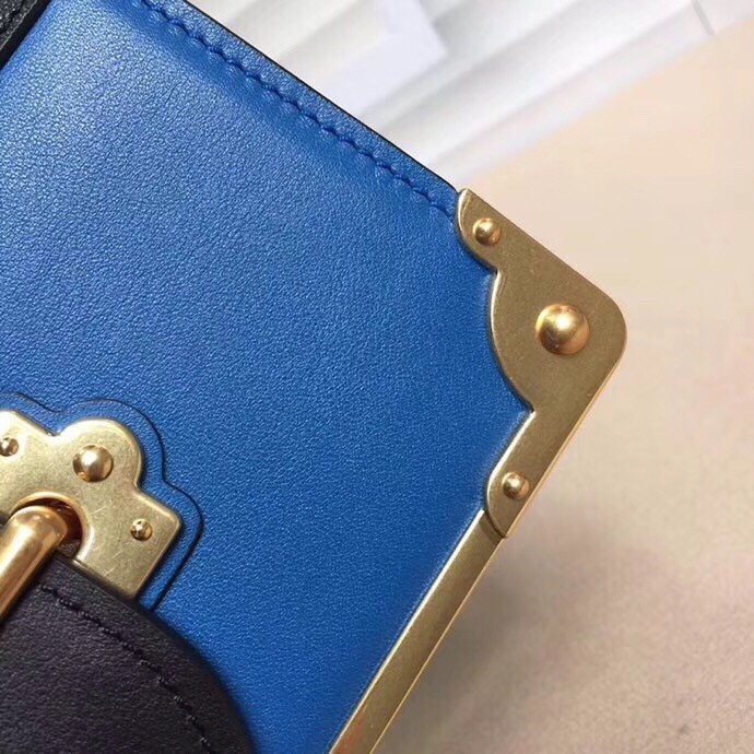 Pra*a cahier shoulder bag in blue hydra /black leather