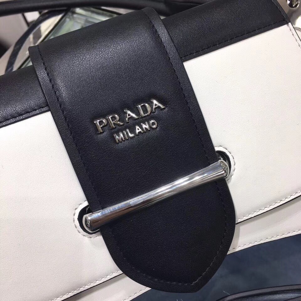 Pra*a sidonie shoulder bag in black/white leather