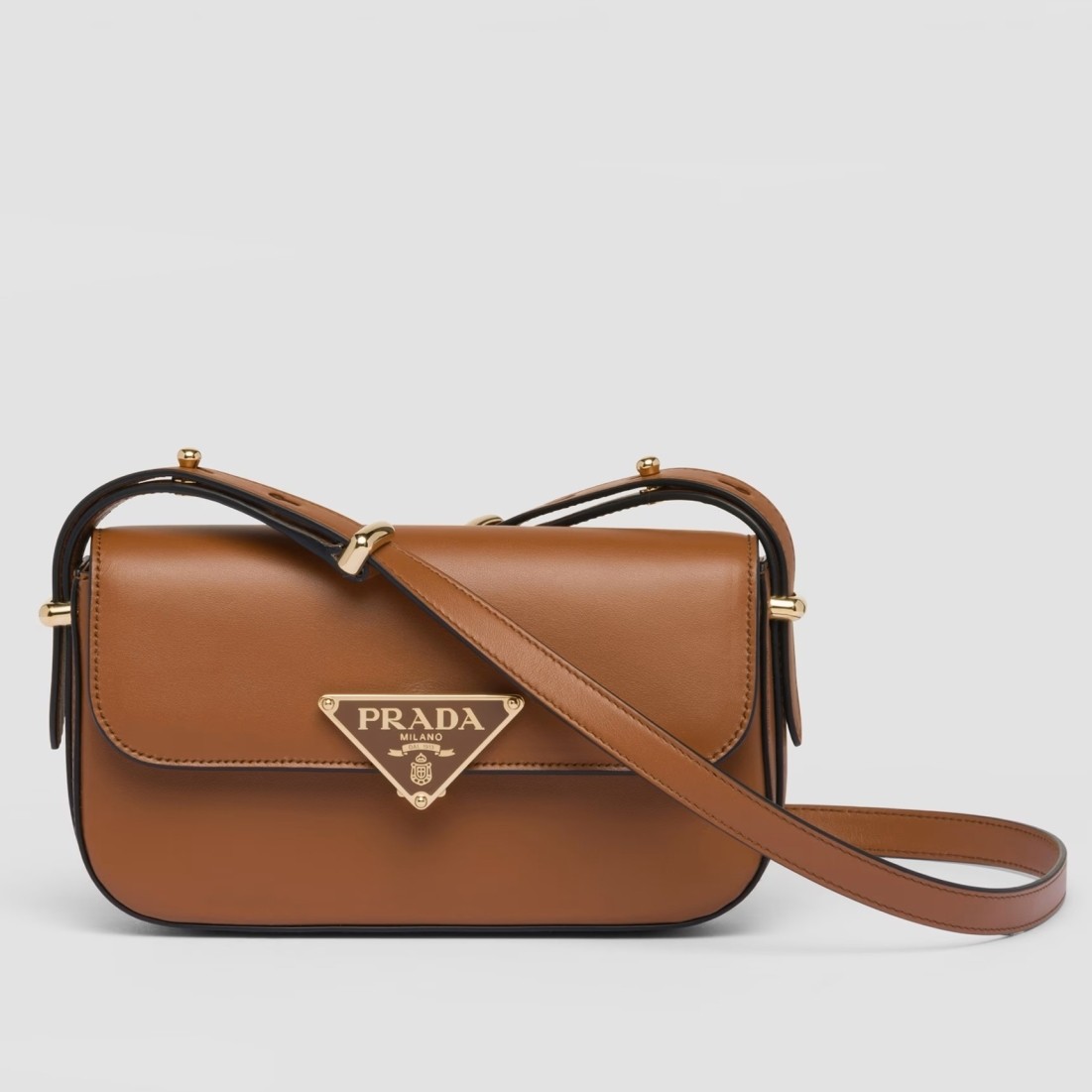 Pra*a shoulder bag in cognac smooth calfskin