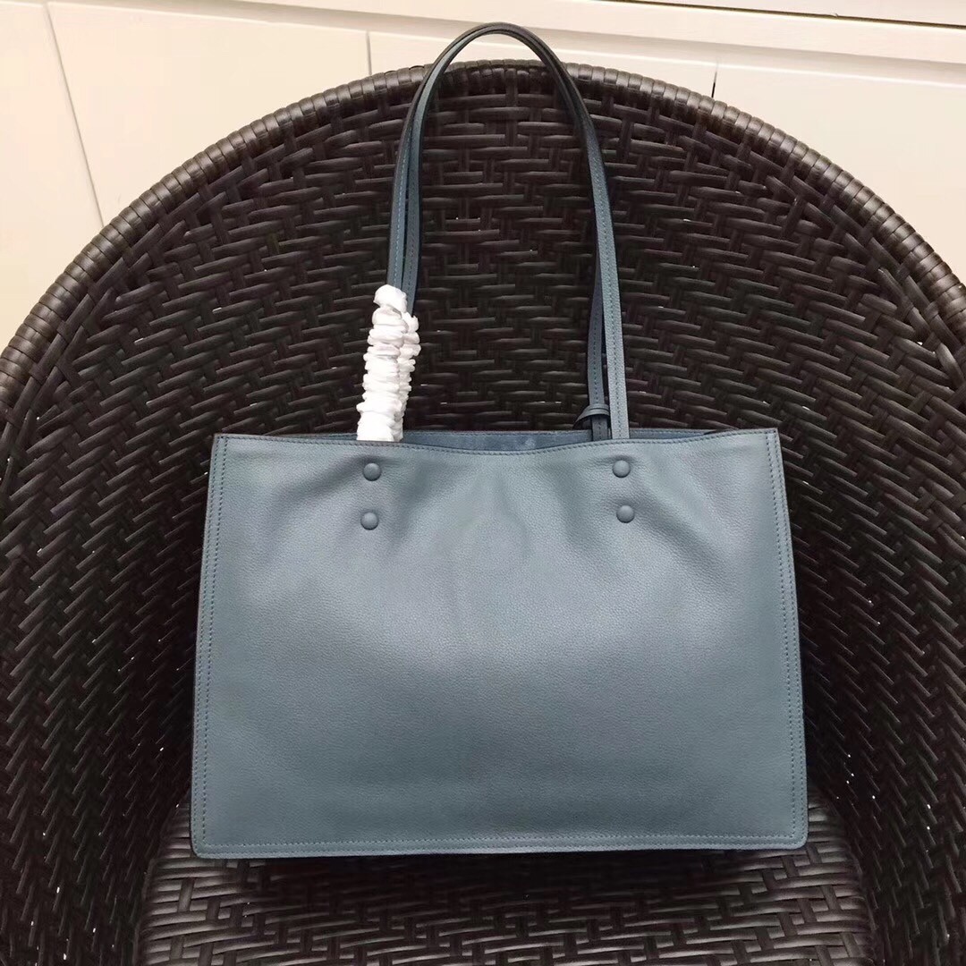 Pra*a etiquette tote bag in blue calf leather