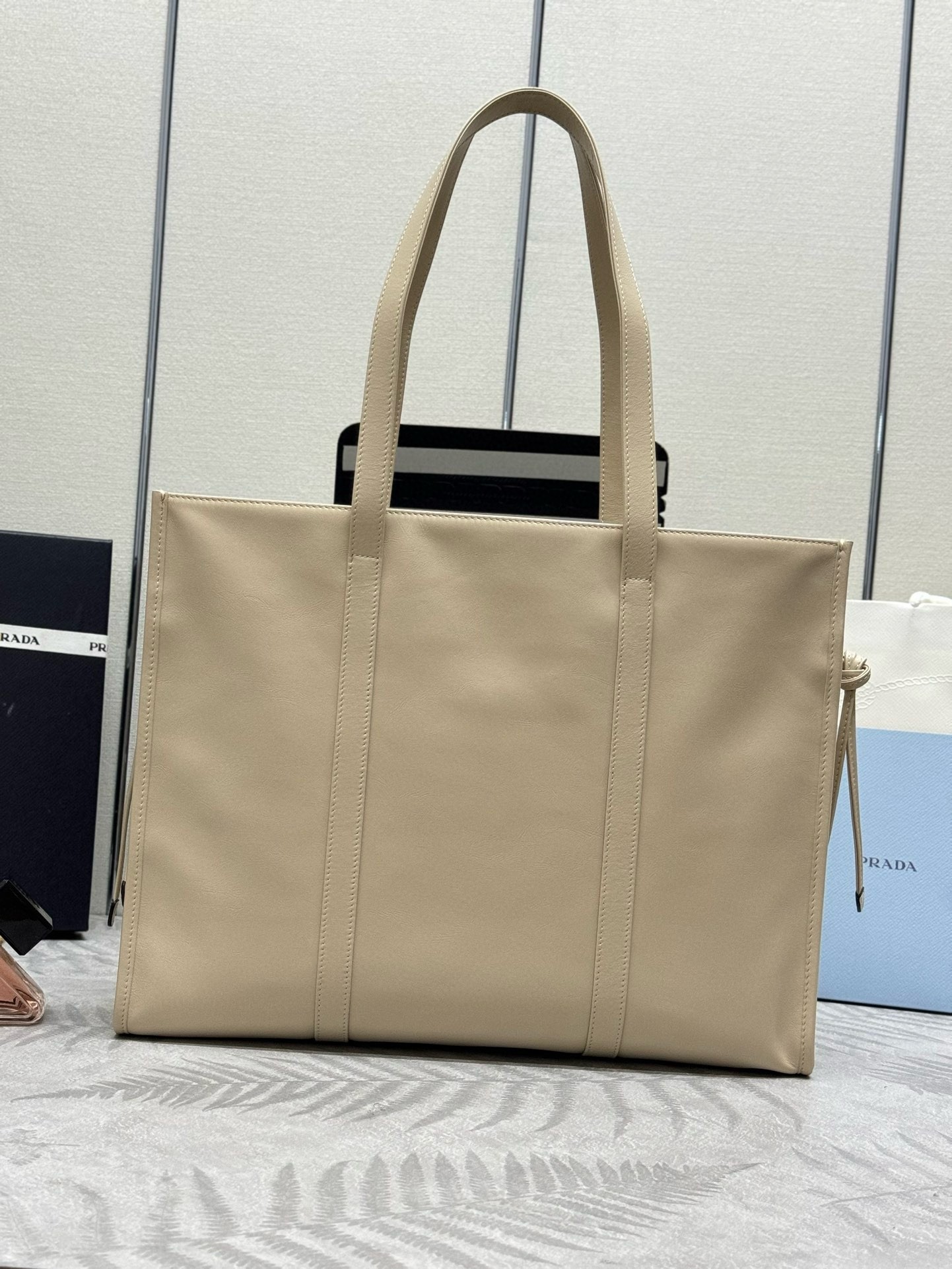 Pra*a large tote bag in beige lambskin