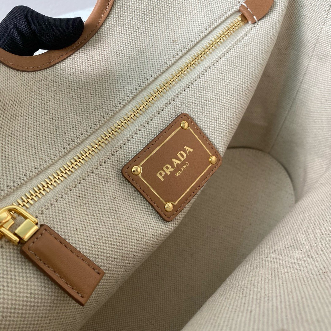 Pra*a medium tote bag in linen blend and leather