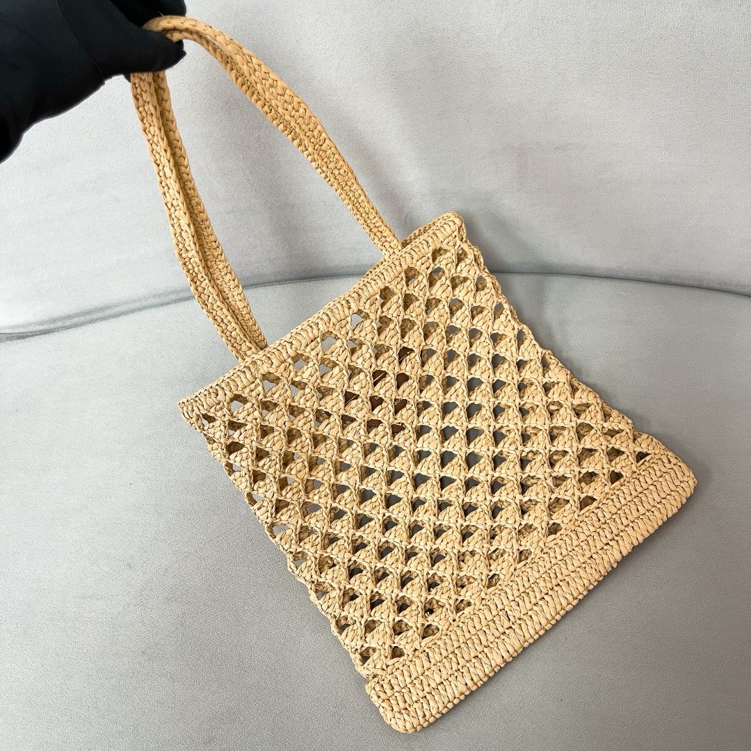 Pra*a crochet tote bag in beige raffia-effect yarn