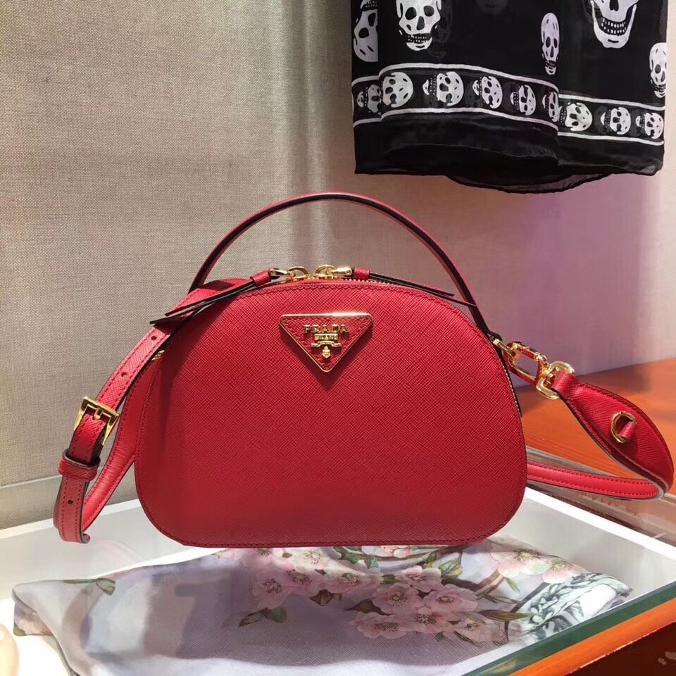 Pra*a odette red saffiano leather bag