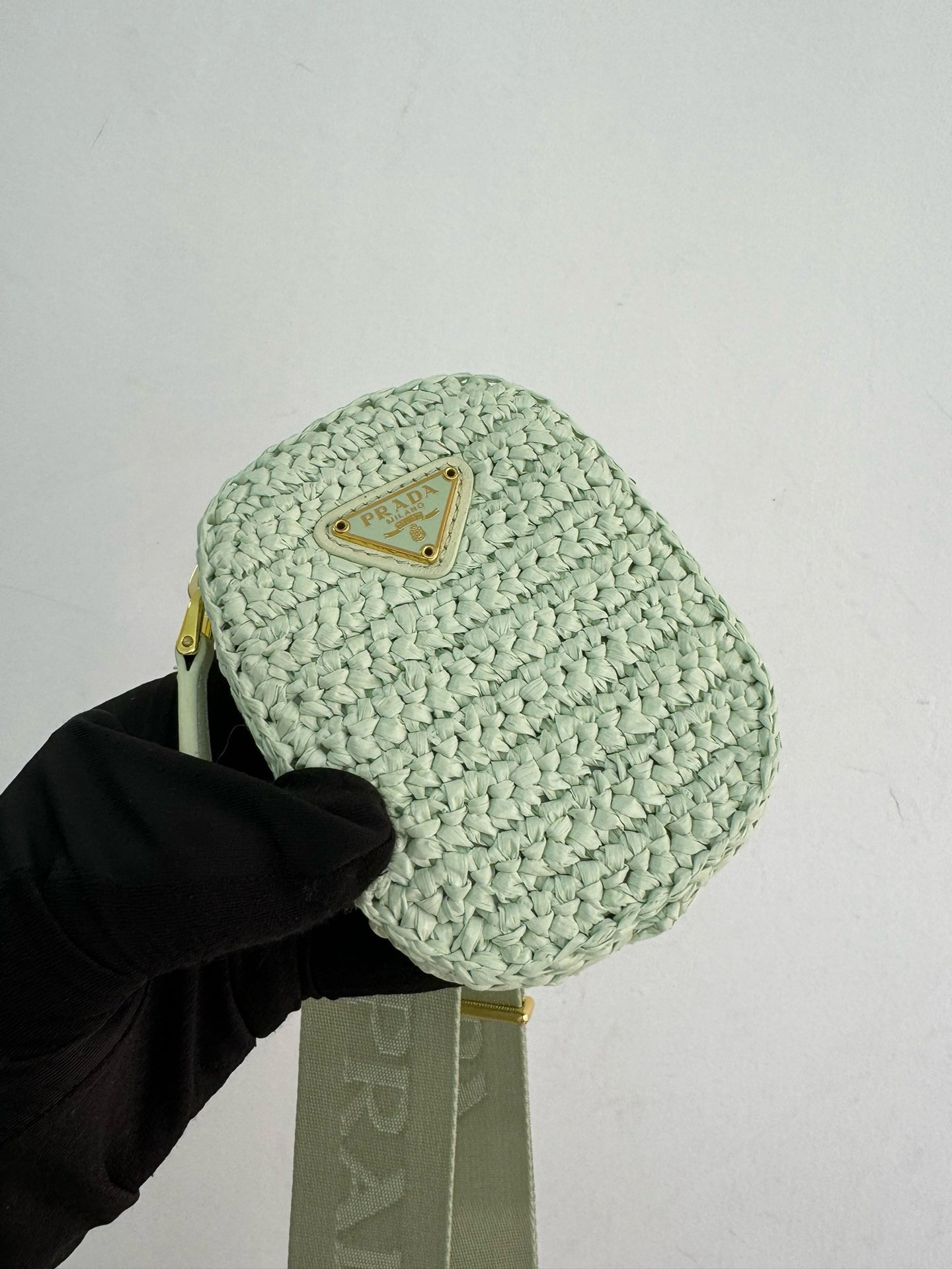 Pra*a re-edition 2005 crochet bag in aqua raffia
