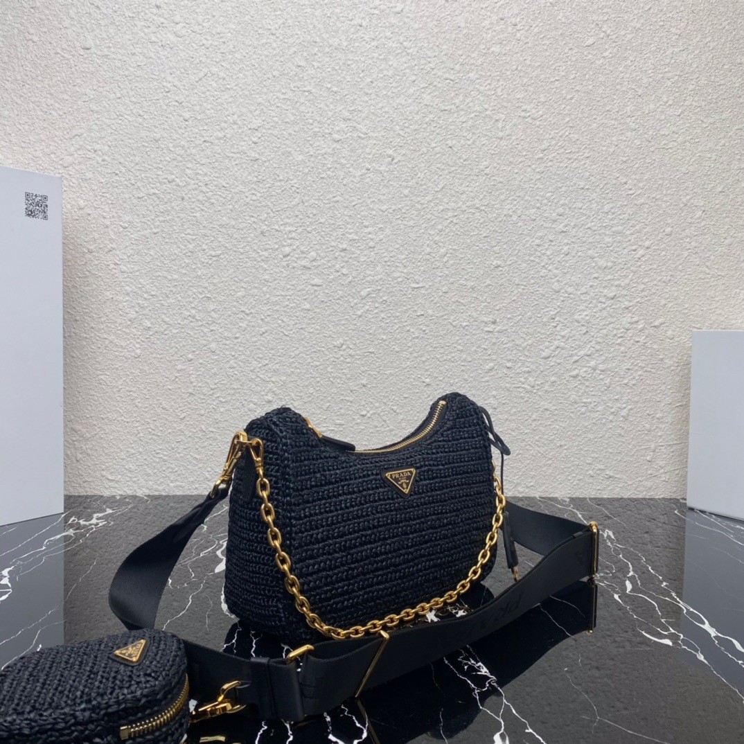 Pra*a re-edition 2005 shoulder bag in black raffia