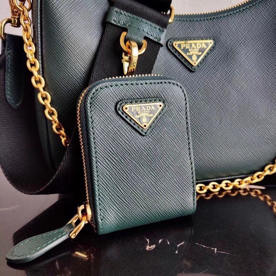Pra*a re-edition 2005 shoulder bag in green saffiano leather