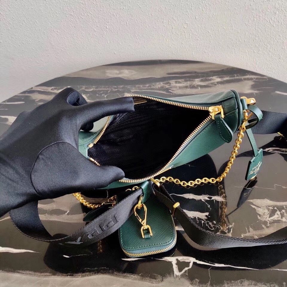 Pra*a re-edition 2005 shoulder bag in green saffiano leather