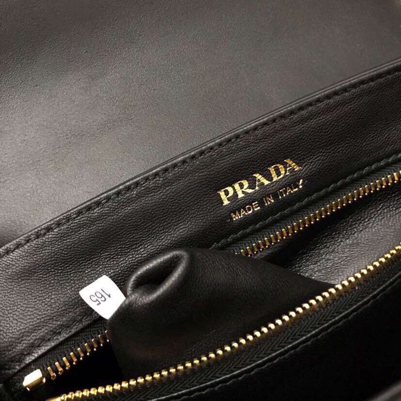 Pra*a black large sidonie saffiano leather bag