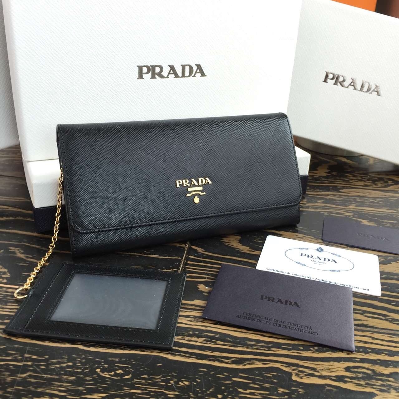 Pra*a continental wallet in black saffiano leather