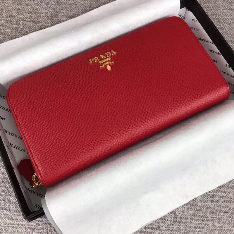 Pra*a zipped wallet in red saffiano leather