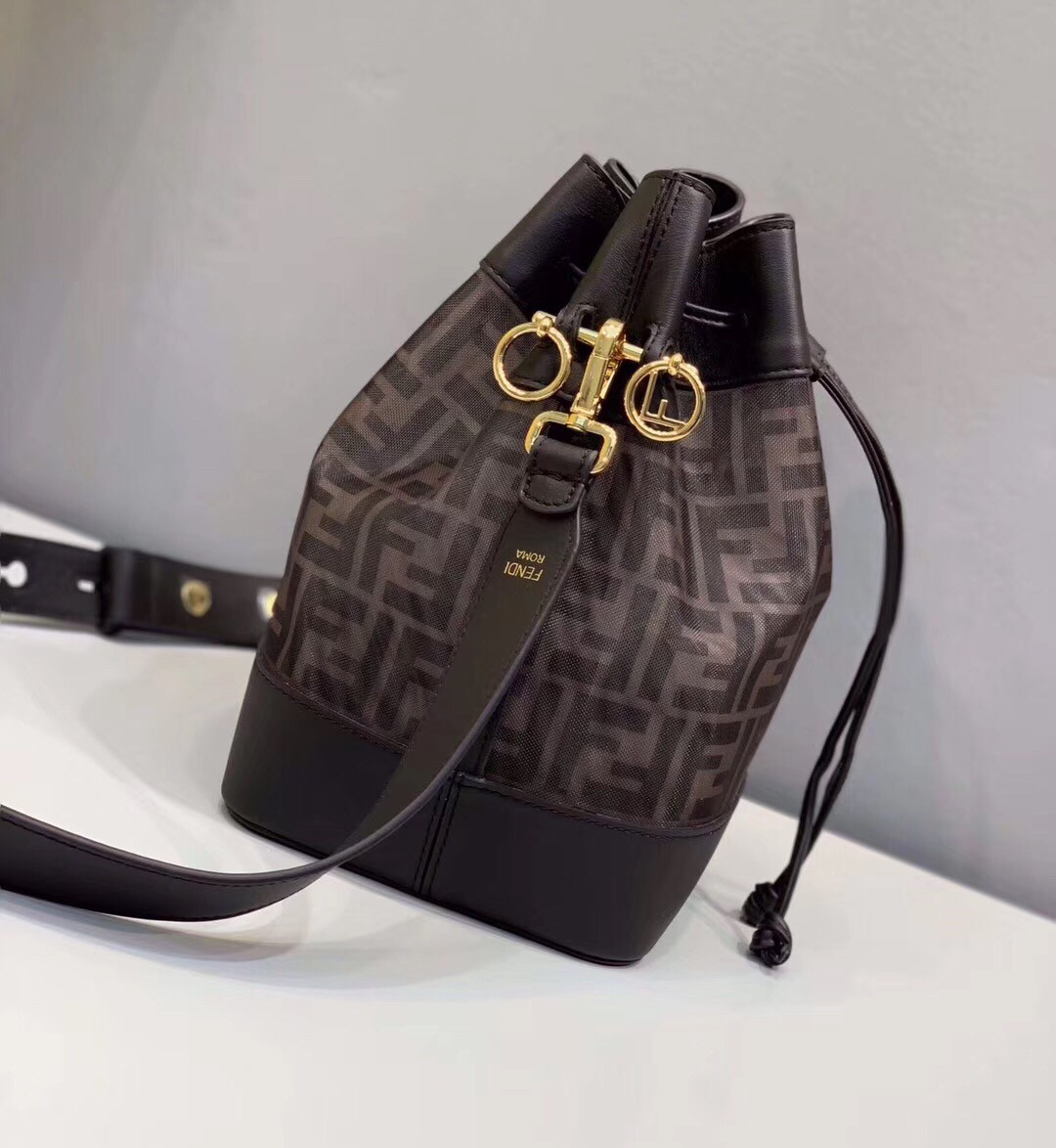 F**di mon tresor small bucket bag in tech mesh