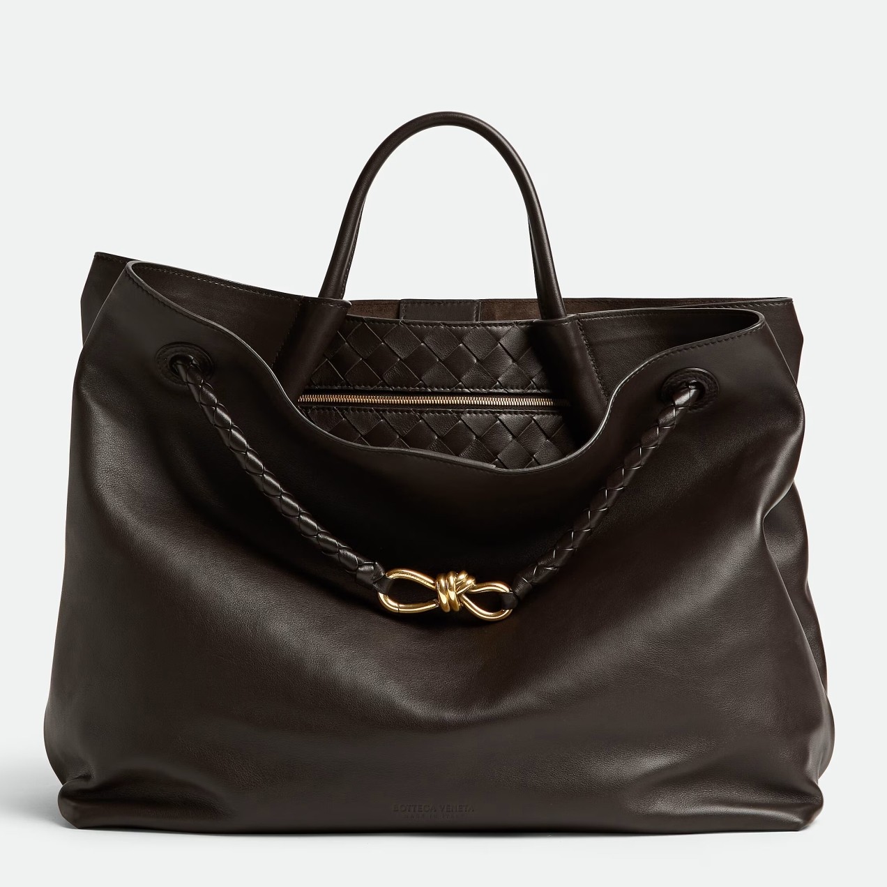 bo*te*ga Ve*ne*ta large andiamo bag in fondant smooth calfskin