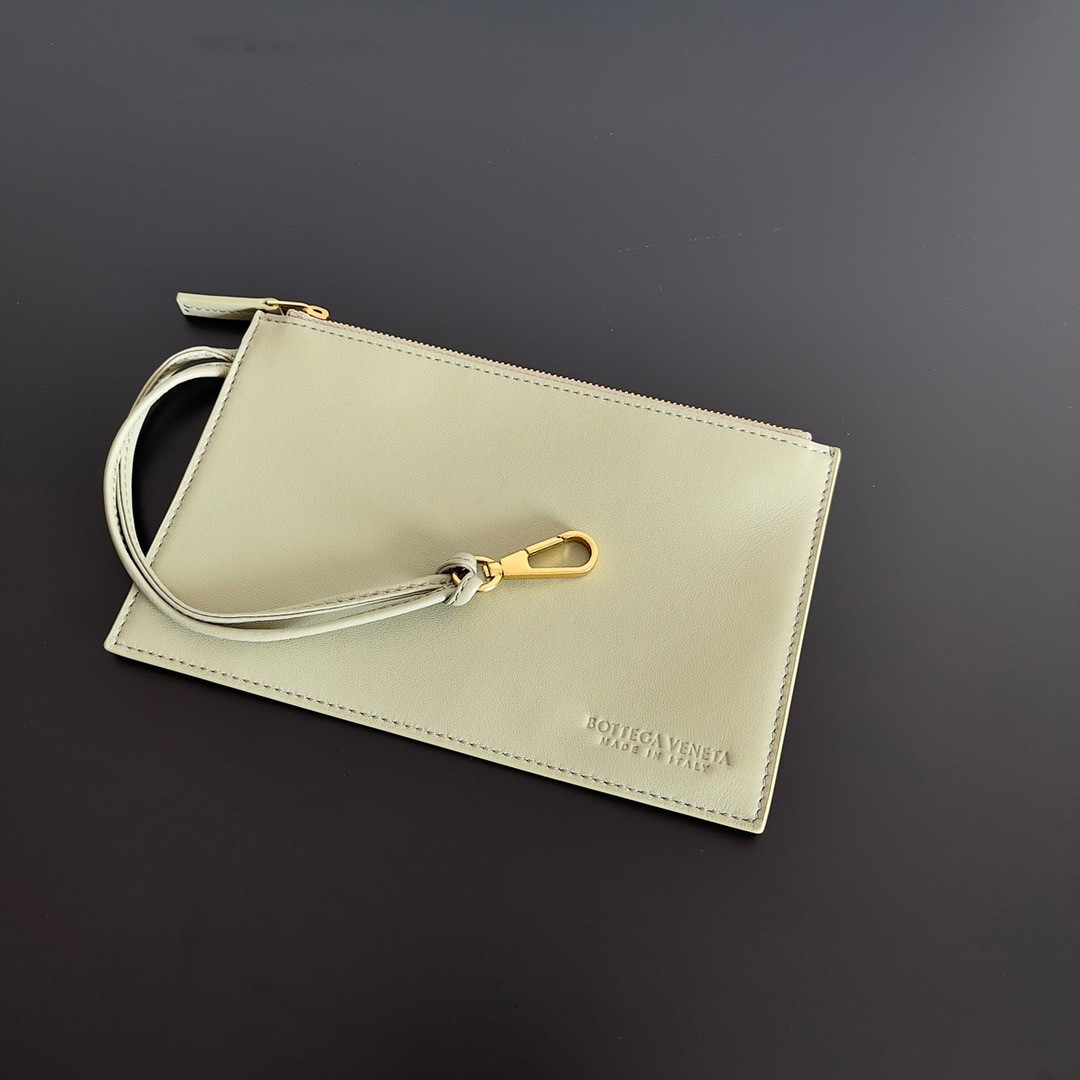 bo*te*ga Ve*ne*ta mini cabat bag in travertine intrecciato lambskin