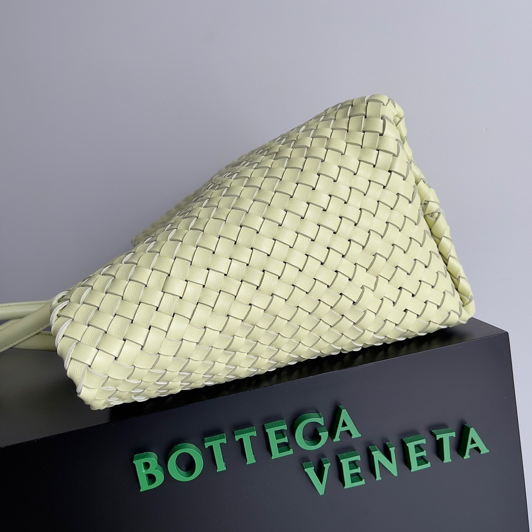bo*te*ga Ve*ne*ta large cabat bag in zest washed intrecciato lambskin