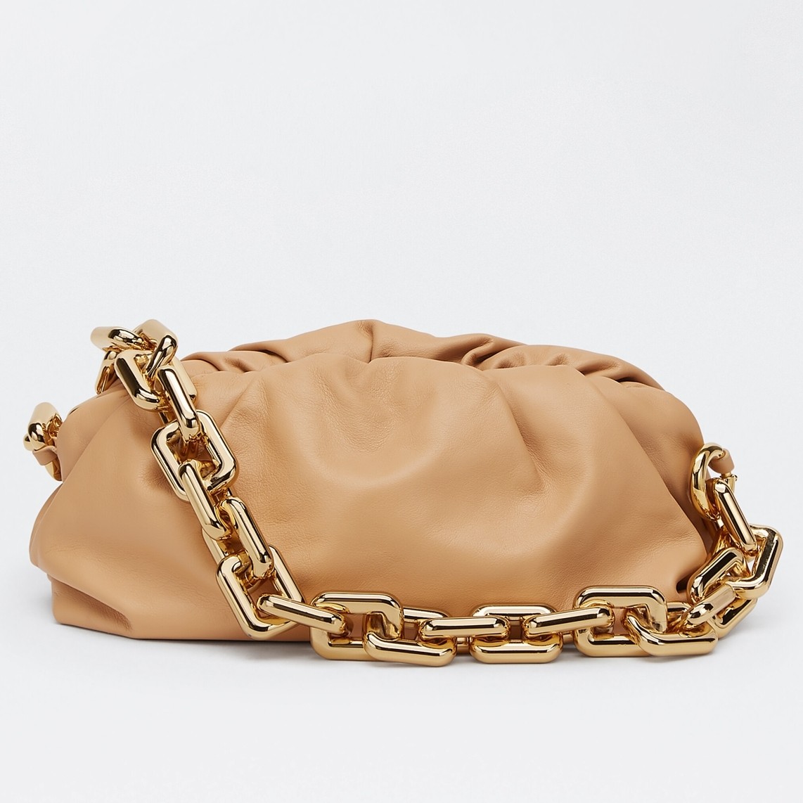 bo*te*ga Ve*ne*ta the chain pouch bag in beige calfskin