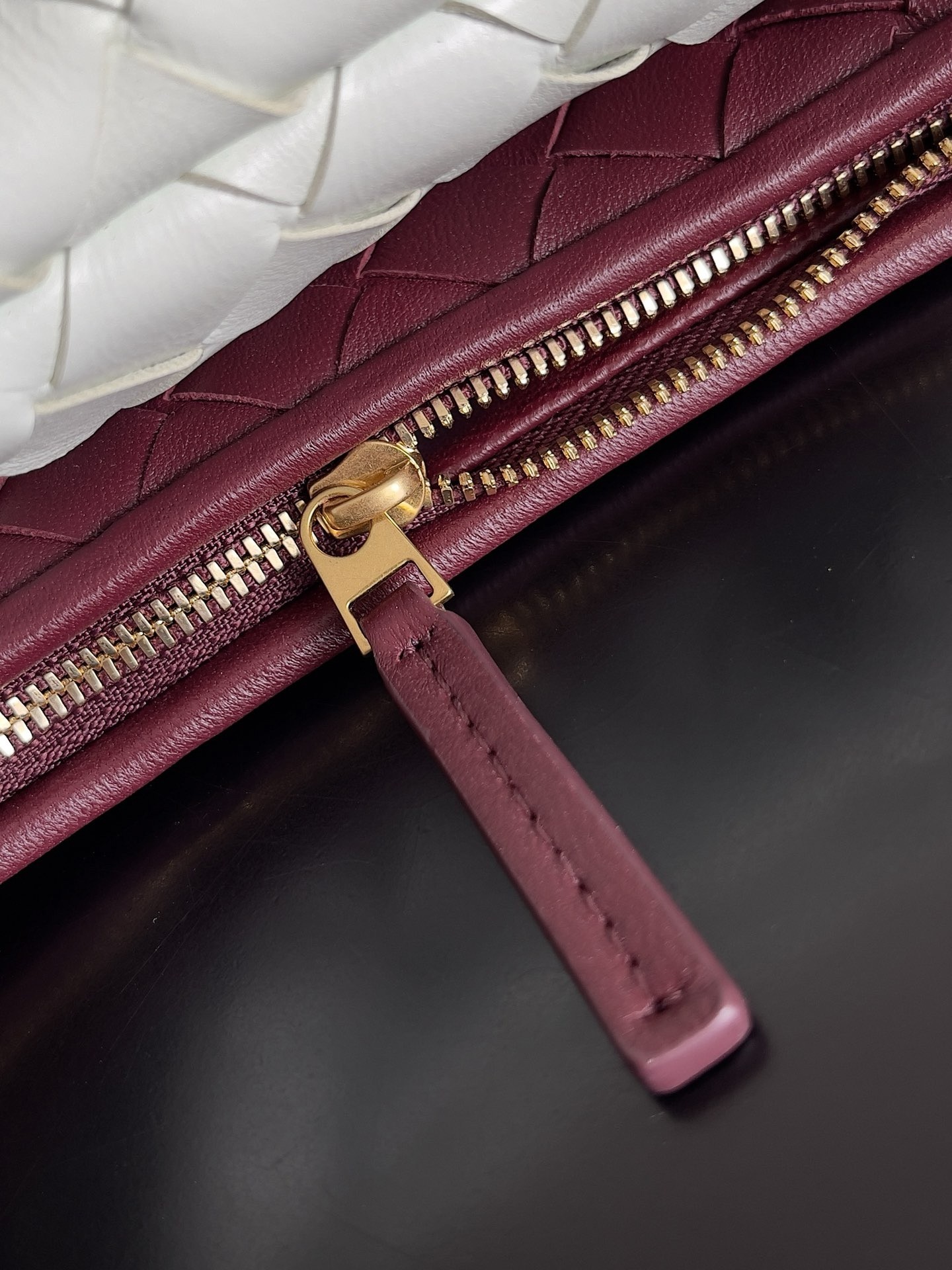 bo*te*ga Ve*ne*ta gemelli medium bag in barolo/glacier intrecciato lambskin