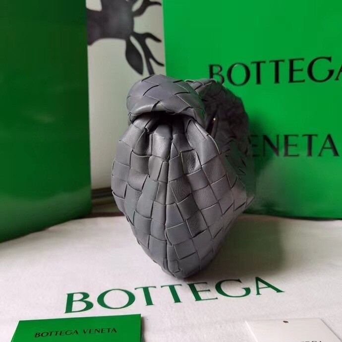bo*te*ga Ve*ne*ta mini bv jodie bag in thunder woven leather