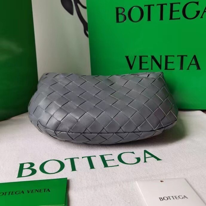 bo*te*ga Ve*ne*ta mini bv jodie bag in thunder woven leather