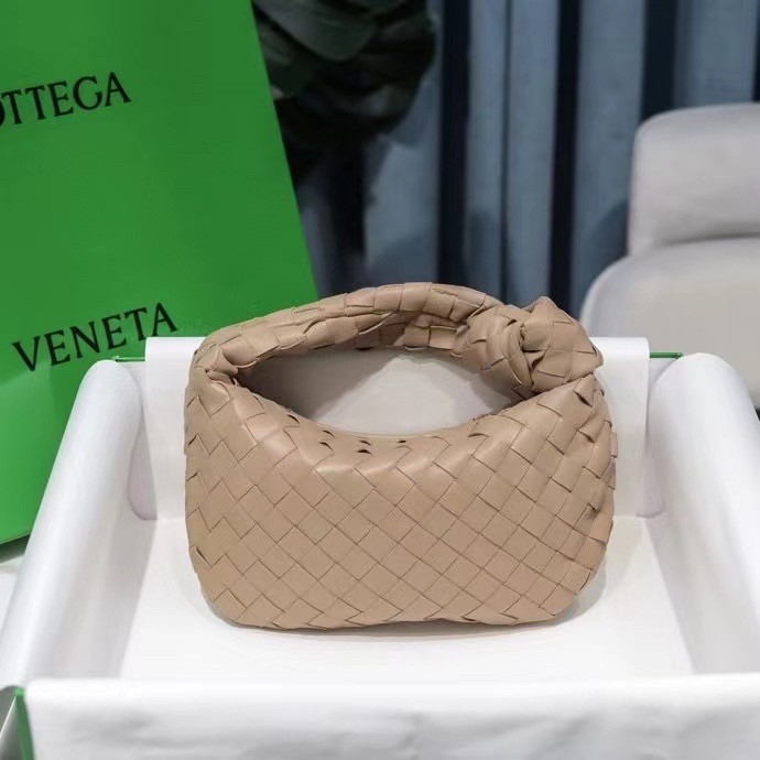 bo*te*ga Ve*ne*ta bv jodie mini bag in porridge intrecciato lambskin