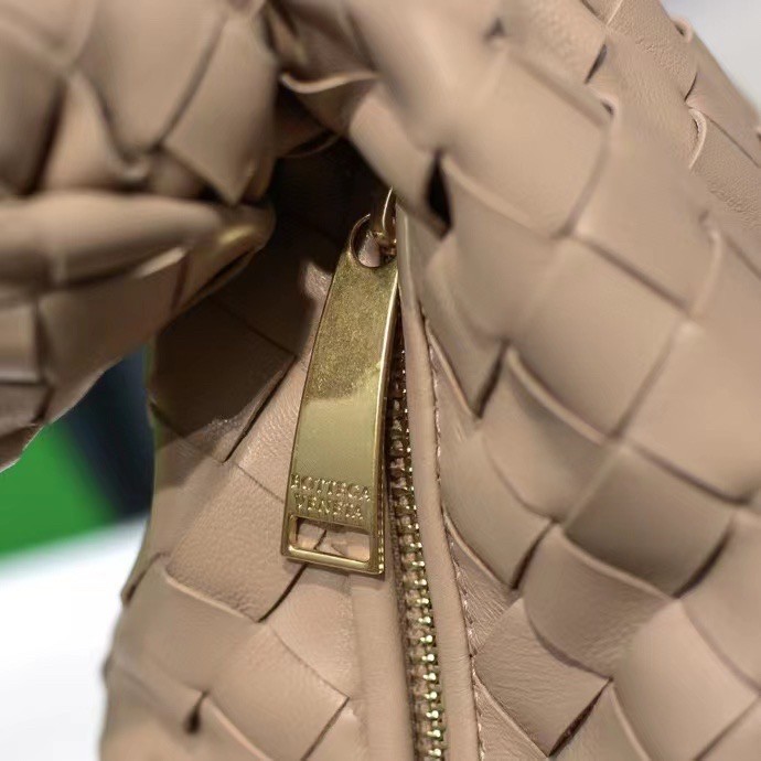 bo*te*ga Ve*ne*ta bv jodie mini bag in porridge intrecciato lambskin