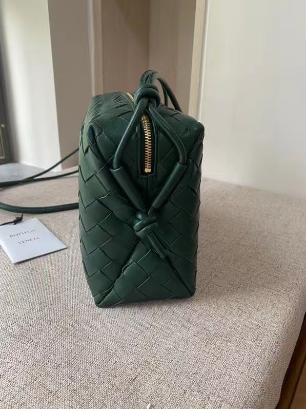 bo*te*ga Ve*ne*ta small loop bag in raintree intrecciato lambskin