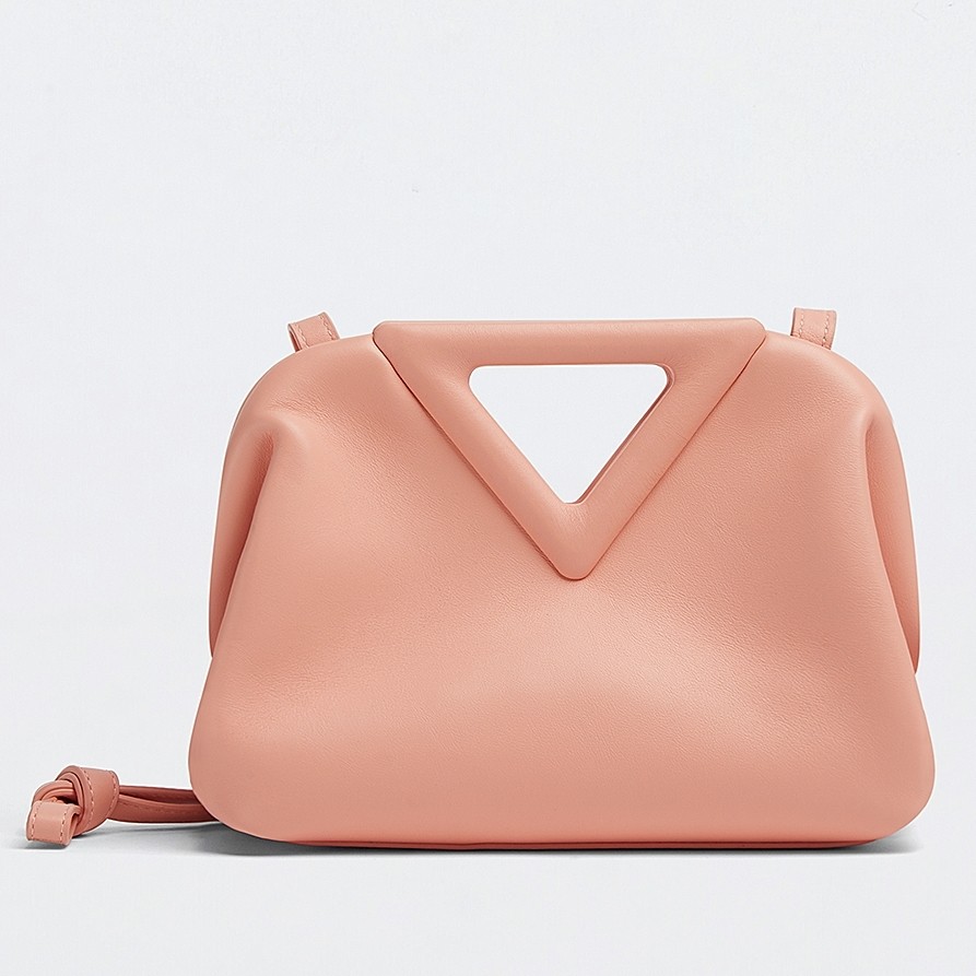 bo*te*ga Ve*ne*ta small point top handle bag in peachy leather