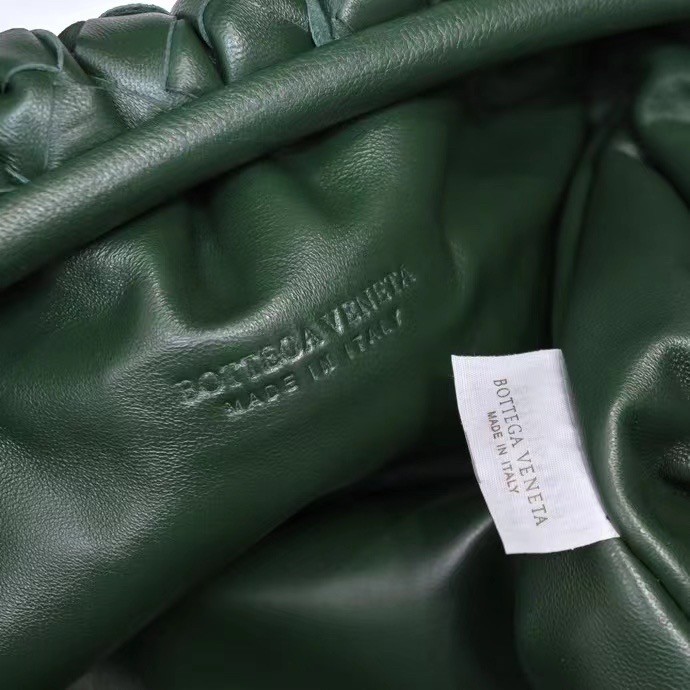bo*te*ga Ve*ne*ta large pouch clutch in raintree intrecciato lambskin