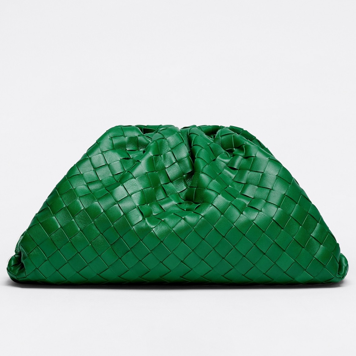 bo*te*ga Ve*ne*ta large pouch clutch in green intrecciato lambskin