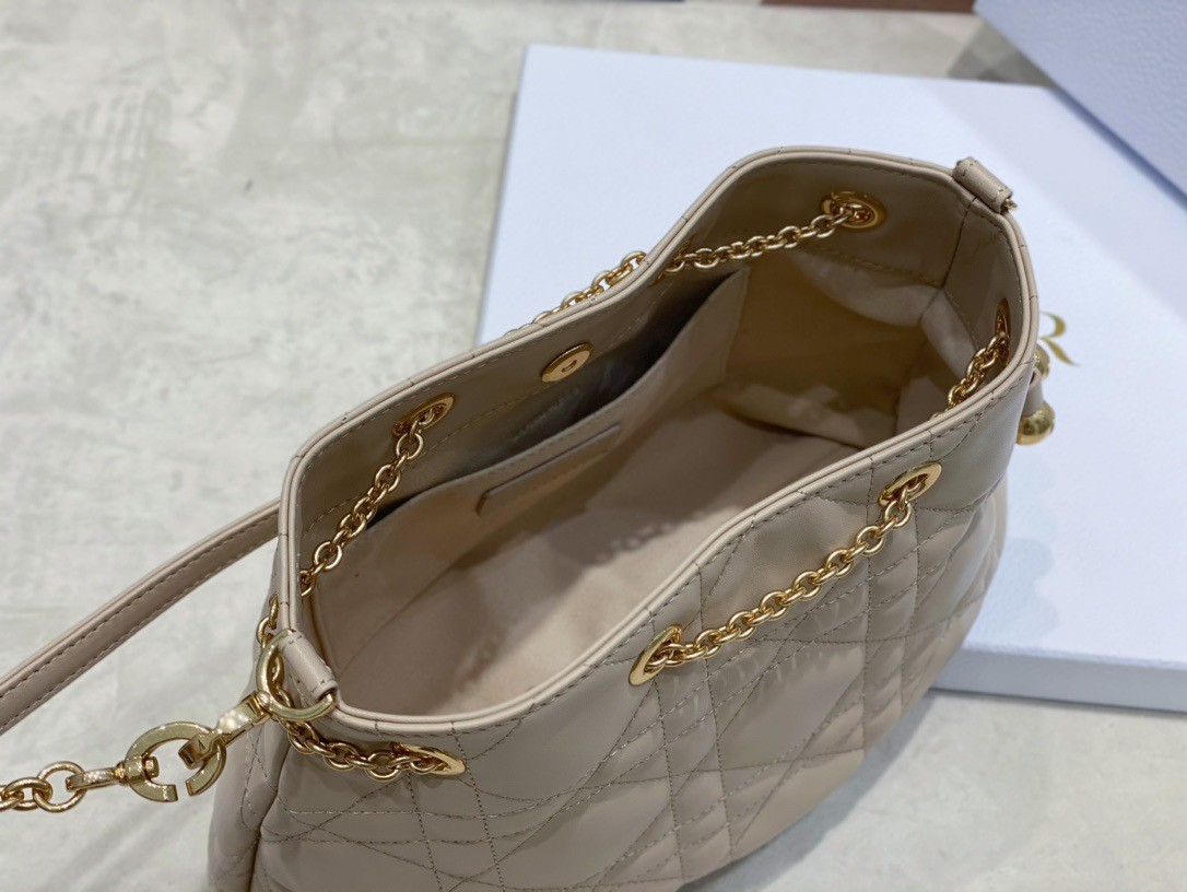 D*or ammi medium bag in sand pink macrocannage lambskin