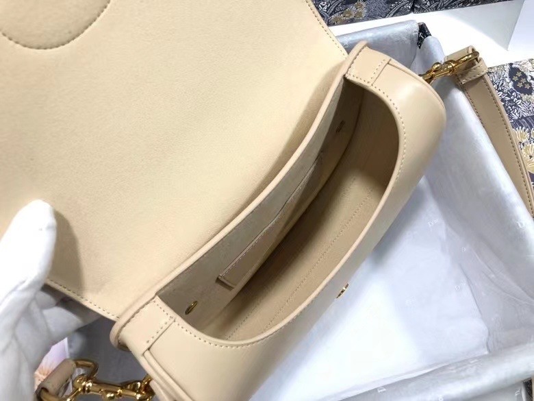 D*or medium bobby bag in beige calfskin