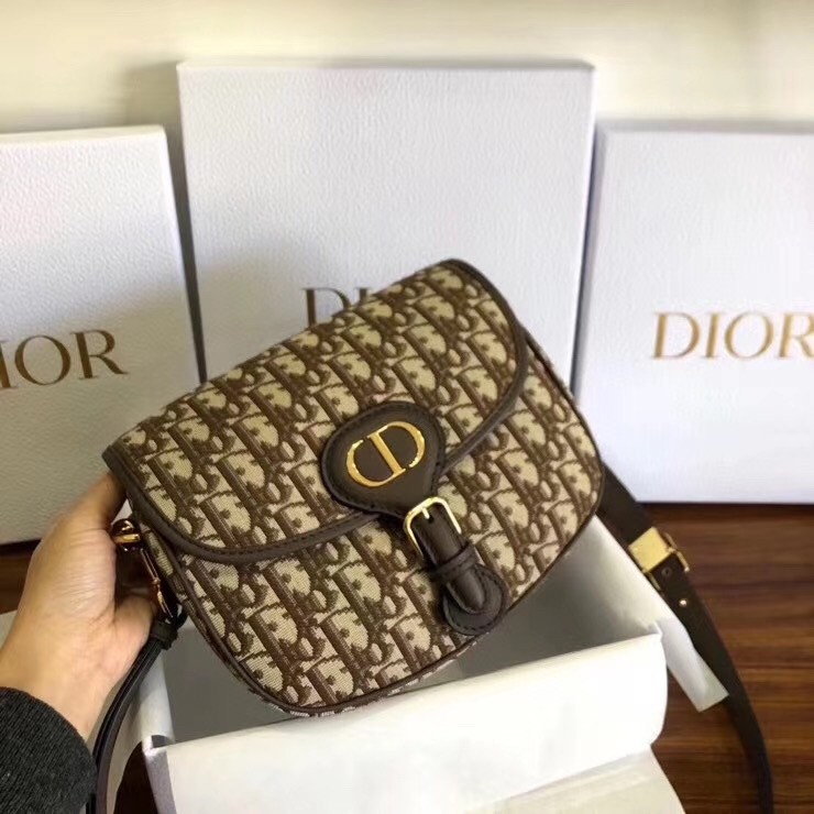 D*or medium bobby bag in brown D*or oblique canvas