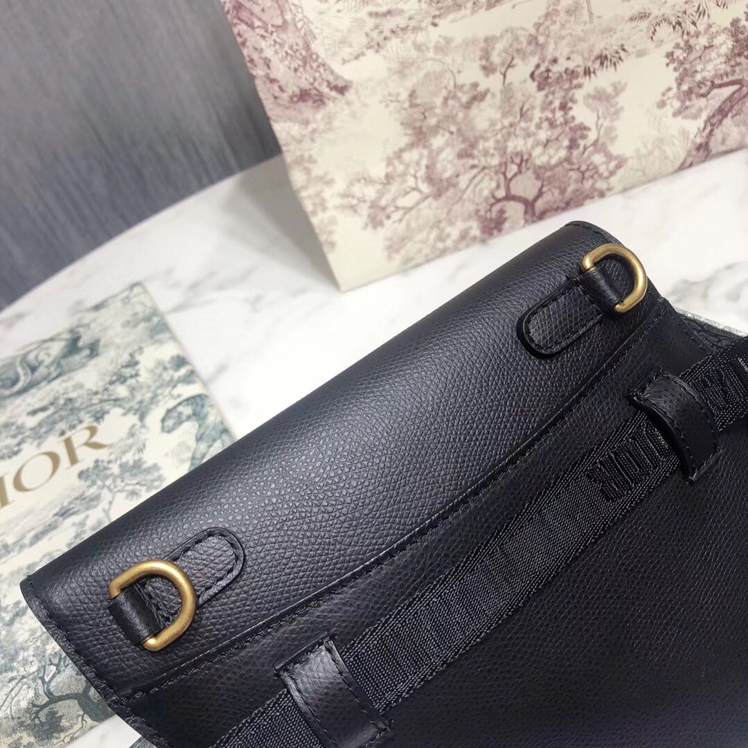 D*or saddle belt bag in black grained calfskin