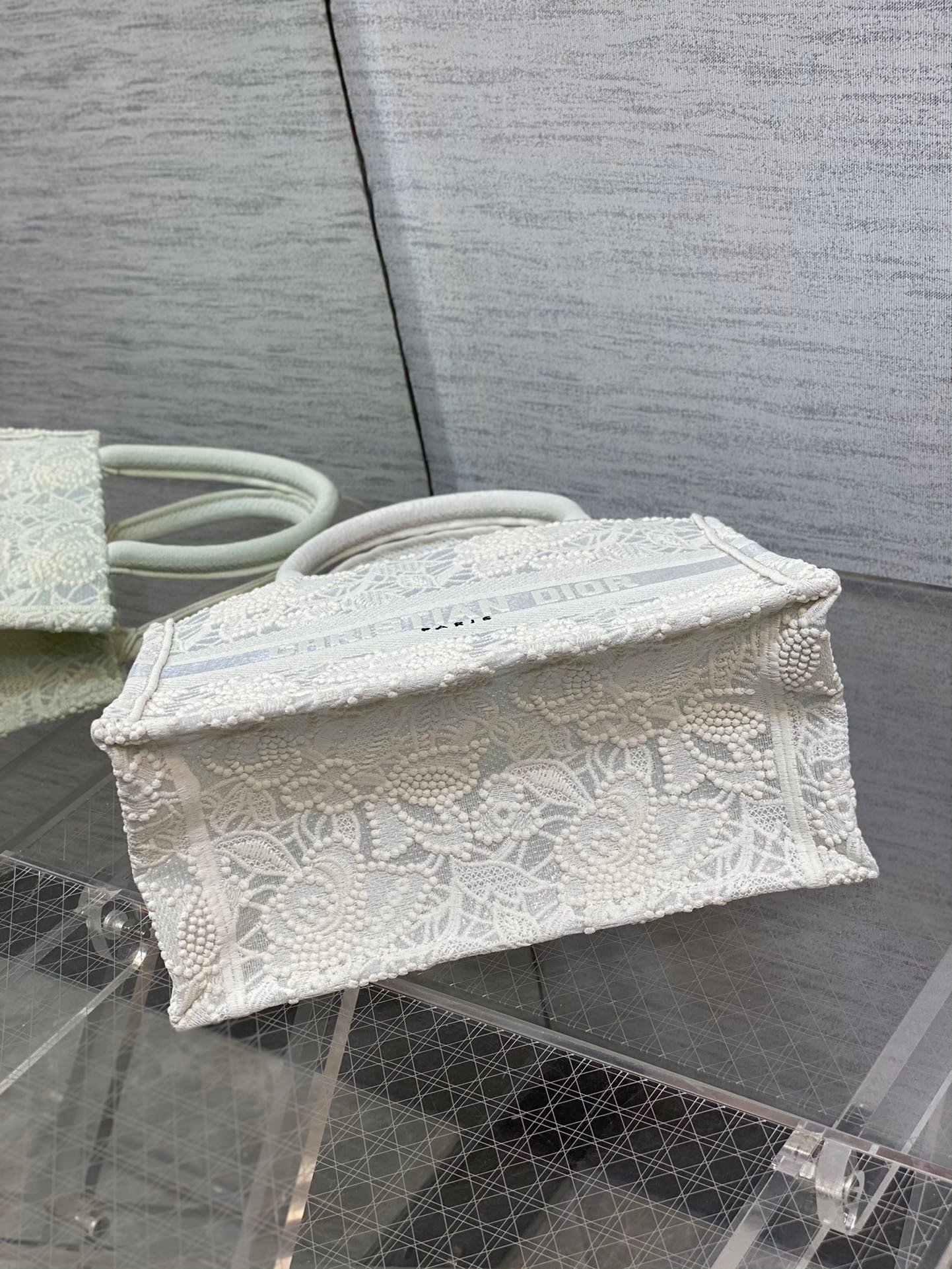 D*or small book tote bag in natural macrame-effect embroidery