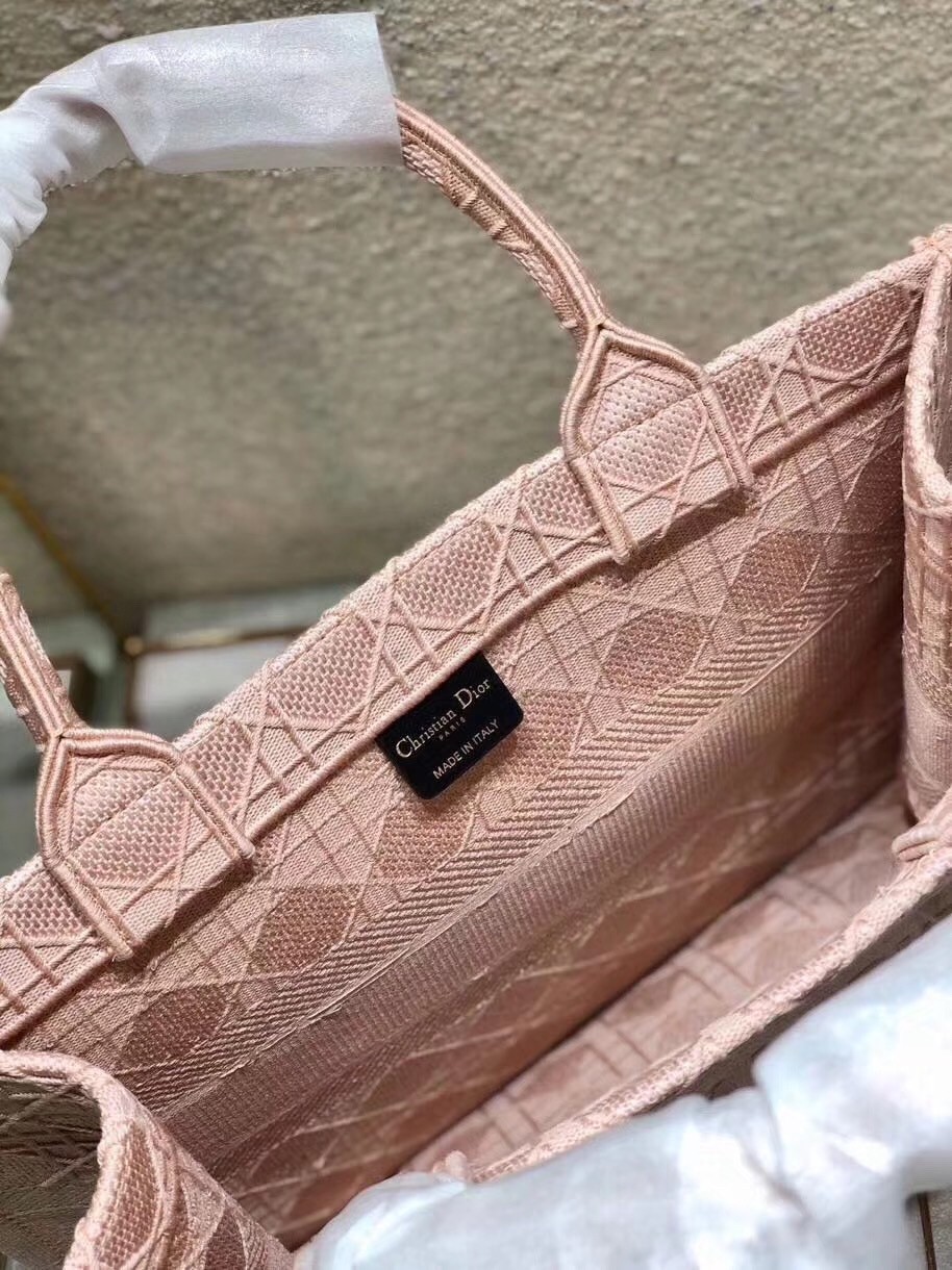 D*or small book tote bag in pink cannage embroidery