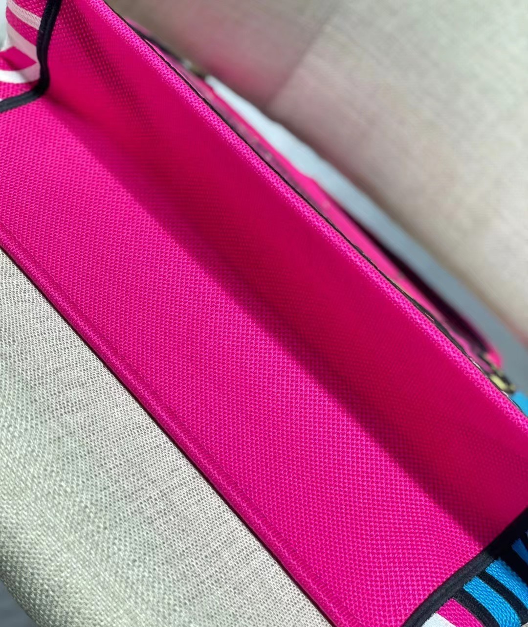 D*or medium book tote bag in pink d-jungle pop embroidery