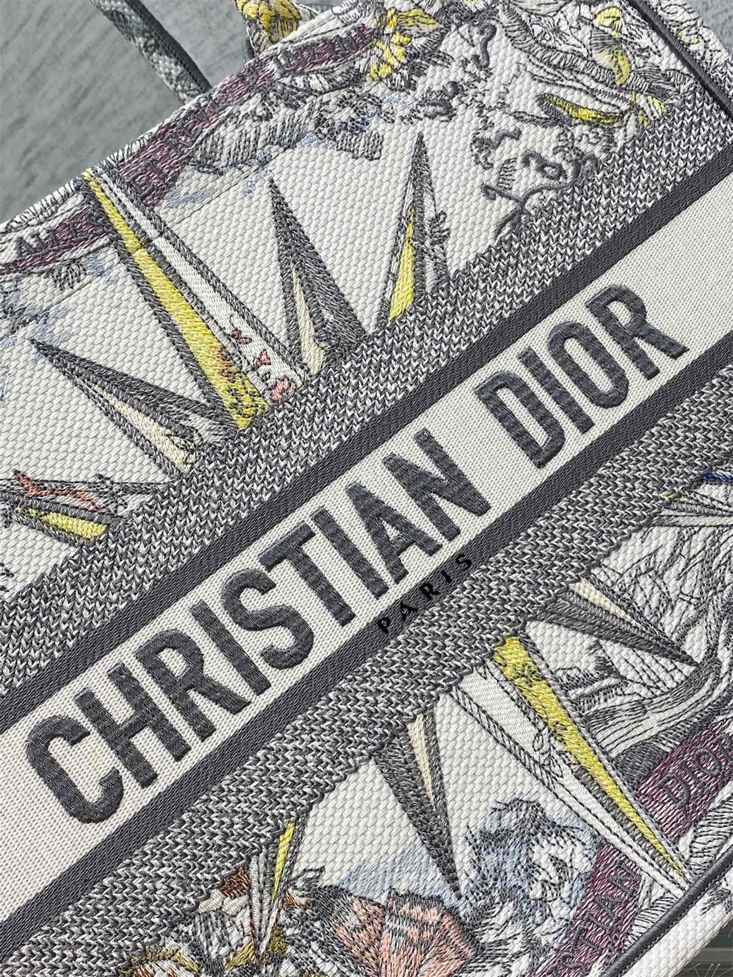 D*or medium D*or book tote in white multicolor rêve d