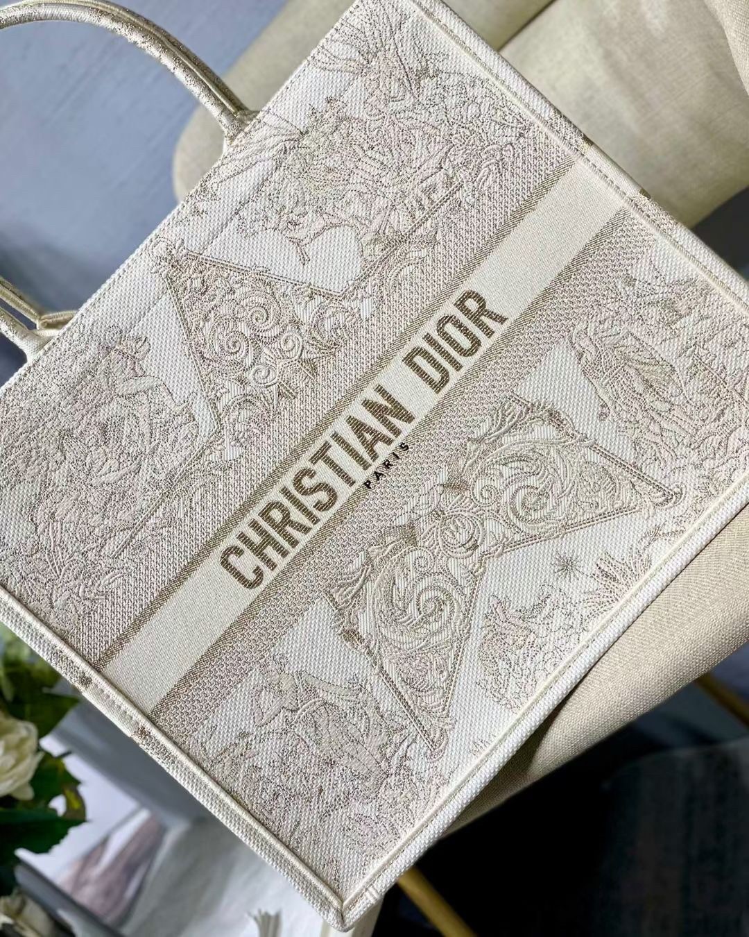 D*or book tote bag in D*or around the world stella embroidery